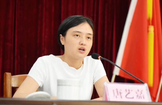 唐藝嘉簡歷：北海市投資促進局局長唐藝嘉，曾任銀海區(qū)委常委、常務(wù)副區(qū)長，合浦縣委常委、宣傳部部長、副縣長