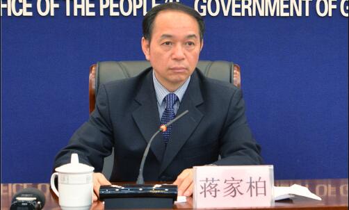 蔣家柏簡歷：廣西自治區(qū)人大法制委員會主任委員蔣家柏，曾任廣西自治區(qū)政府秘書長、水庫移民局局長、扶貧辦主任