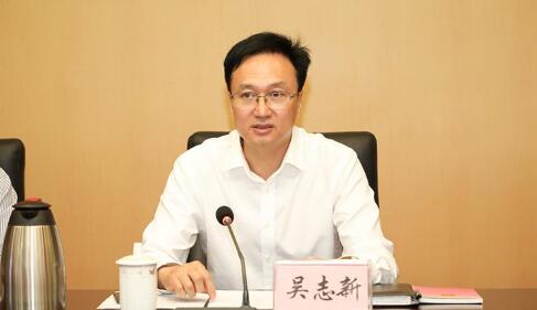 吳志新簡歷：欽州市人大副主任吳志新，曾任欽州市政府、市人大秘書長