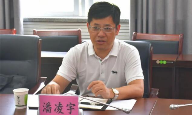 潘凌宇簡歷：百色市中級法院院長潘凌宇，曾任河池市法院副院長、桂林市法院副院長