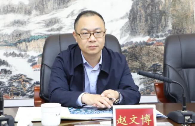 趙文博簡歷：欽州市靈山縣委書記趙文博，曾任欽州濱海新城投資集團董事長、靈山縣長