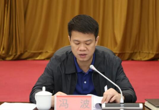 馮波簡歷：崇左市龍州縣委書記馮波，曾任崇左旅發(fā)委主任、憑祥副市長，江州區(qū)長、龍州縣長