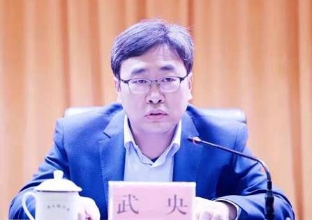 武央簡(jiǎn)介：廣西自治區(qū)黨委金融辦副主任武央，曾任廣西統(tǒng)計(jì)局局長(zhǎng)，吳建新不再任（吳建新簡(jiǎn)歷）