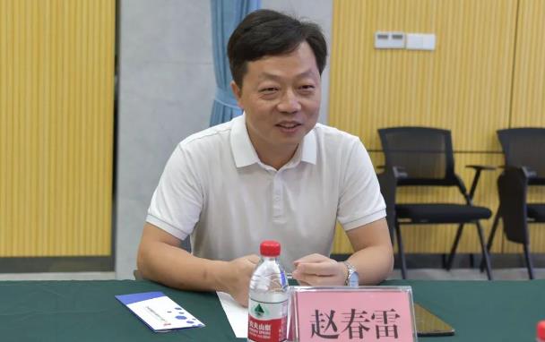 趙春雷簡歷：梧州岑溪市委書記趙春雷，曾任梧州市工信局局長、政府副秘書長，藤縣縣委常委、組織部部長